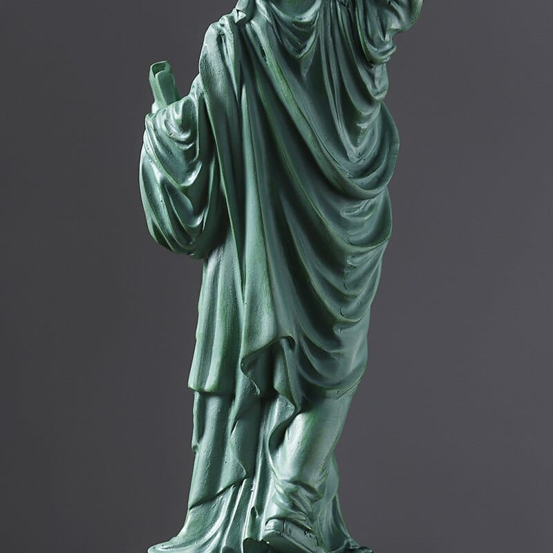 Home Decoration Statue of Liberty Resin Sculpture BENNYS 